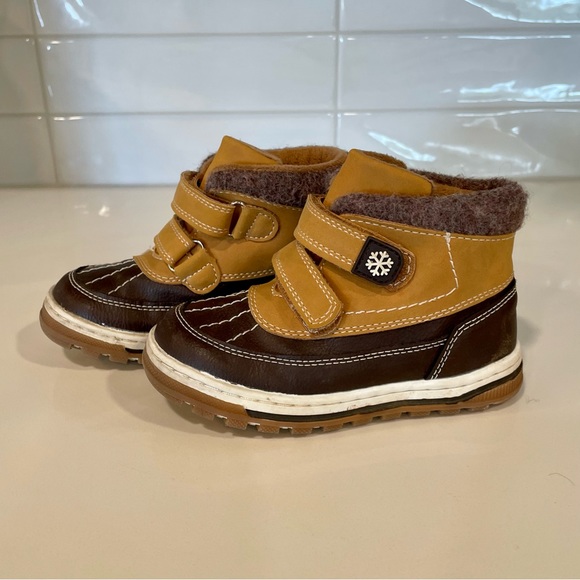 Kids Duck Boot - Picture 1 of 4